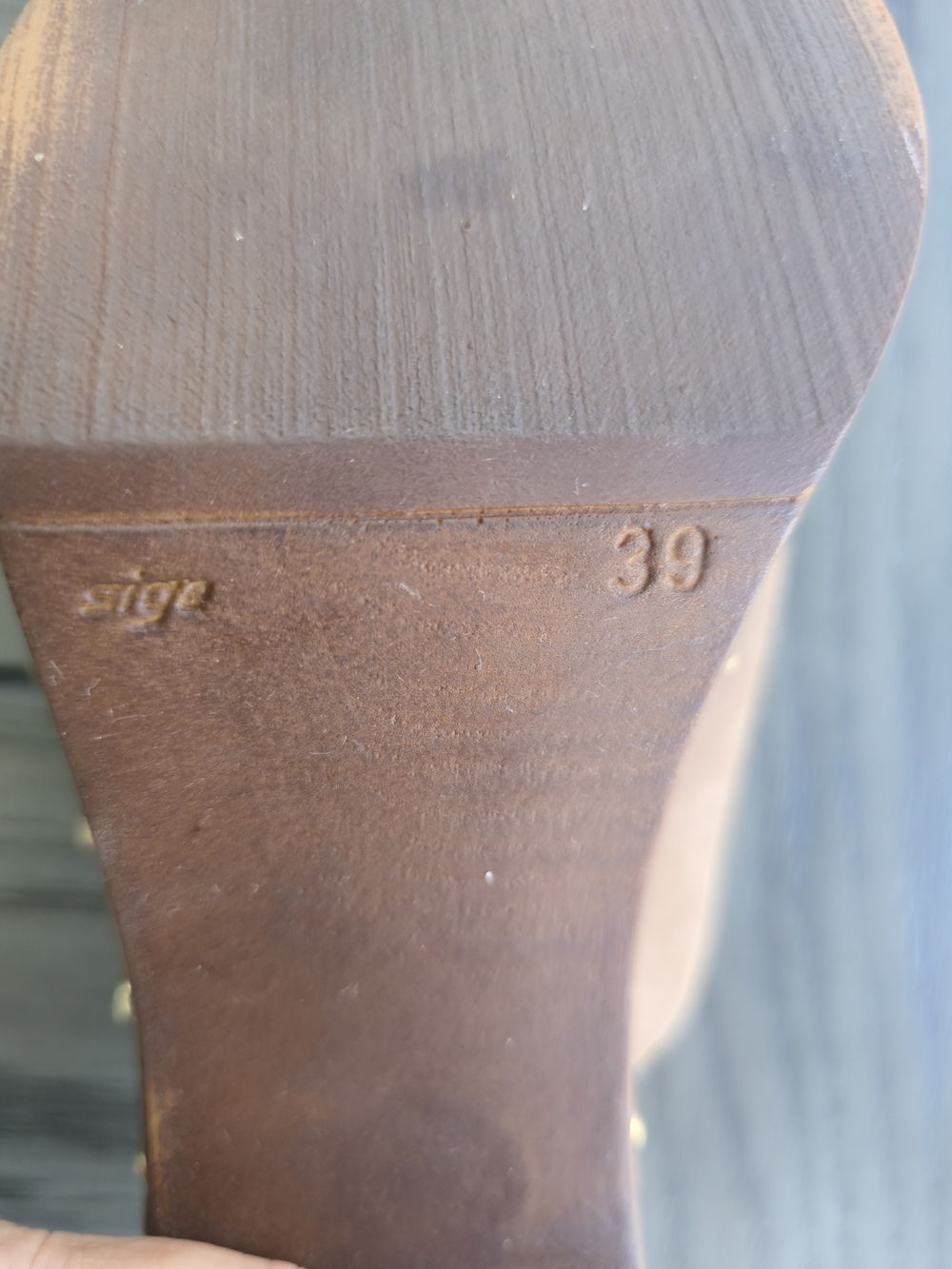 A. Giannetti Brown Studded Wood-Platform Mules - Picture 3 of 4